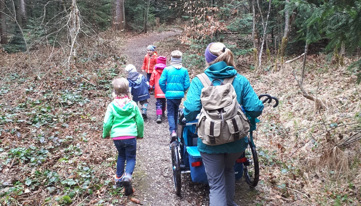 Familiengruppe Ostereiersuche Taubenberg | © Thomas Hüttl