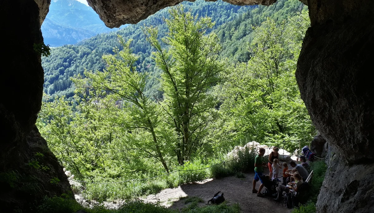 Familientour Höhlen Luegsteinsee | © Thomas Hüttl